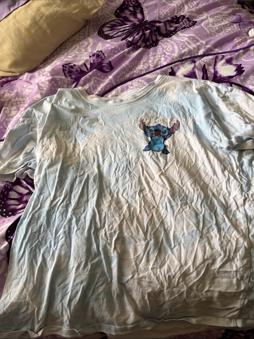 Disney Light Blue Stitch 'Aloha' Graphic Tee